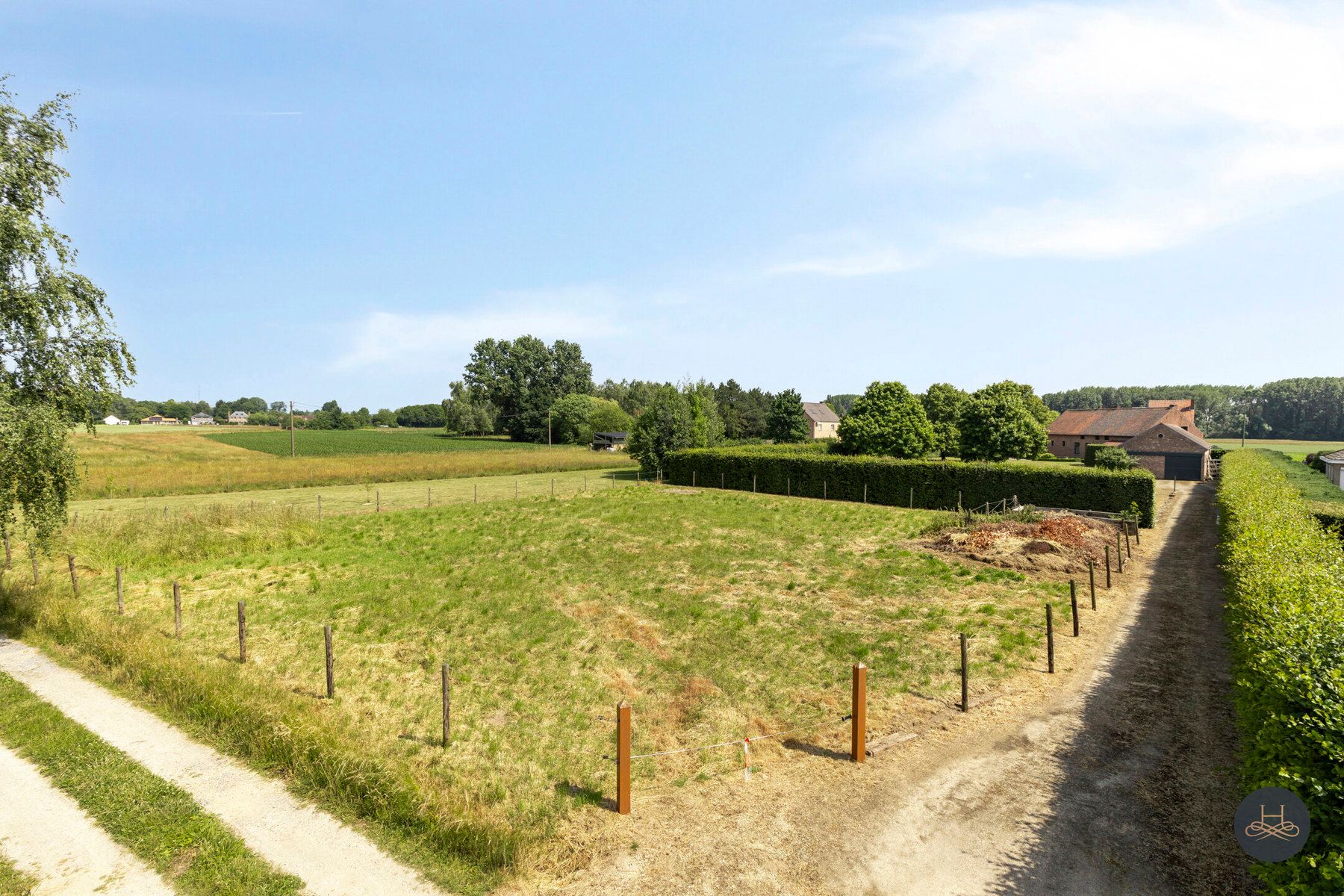 Authentieke villa met multifunctioneel bijgebouw op 46 are foto 27