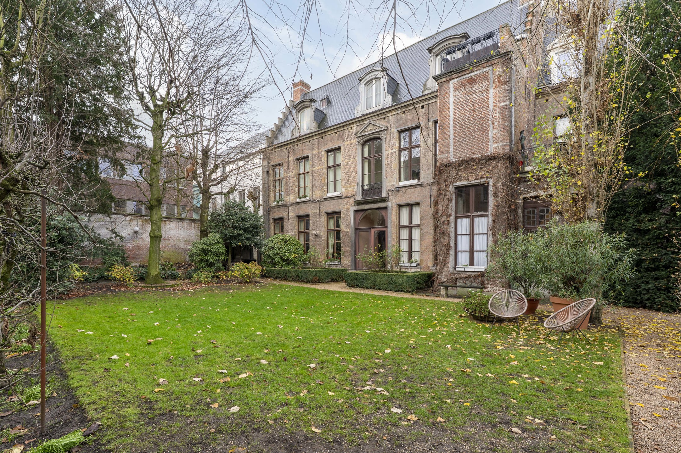 Charmant pareltje in historisch stadspaleis foto 12