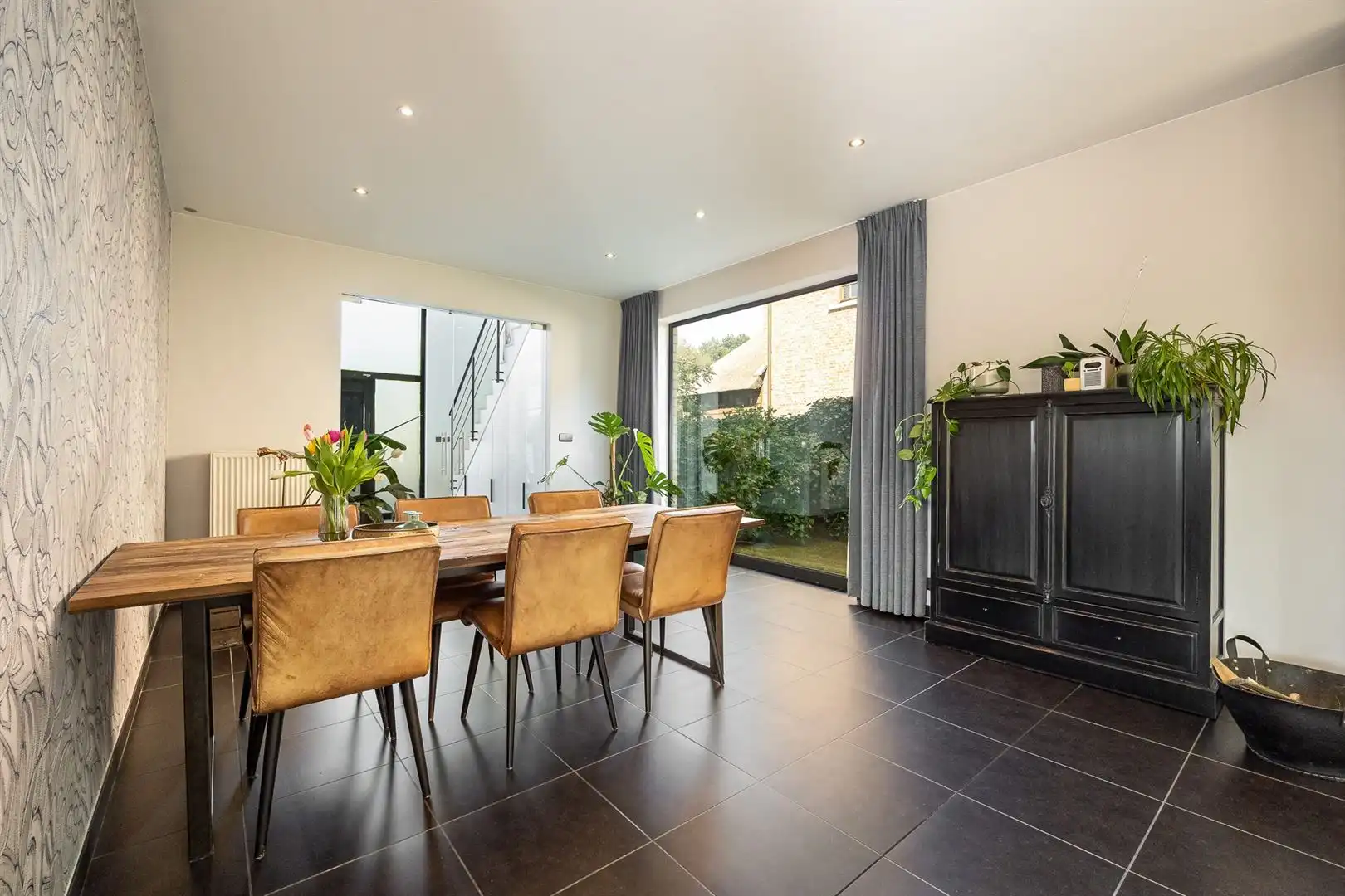     Stijlvol wonen met veel ruimte en licht op toplocatie foto 3