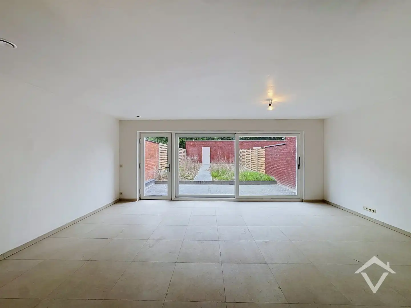 Nieuwbouwwoning met 3 slaapkamers en garage te Ichtegem foto 11