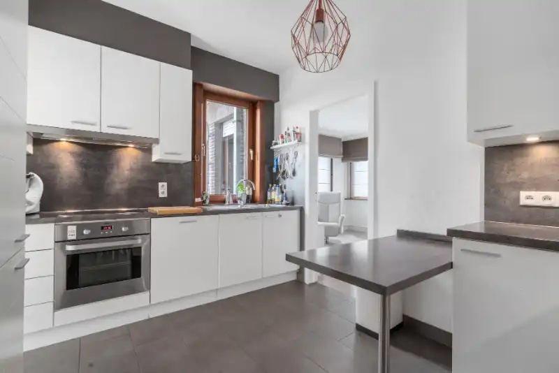 --- OPPORTUNITEIT --- building bestaande uit 3 appartementen (5% netto huurrendement)! foto 8