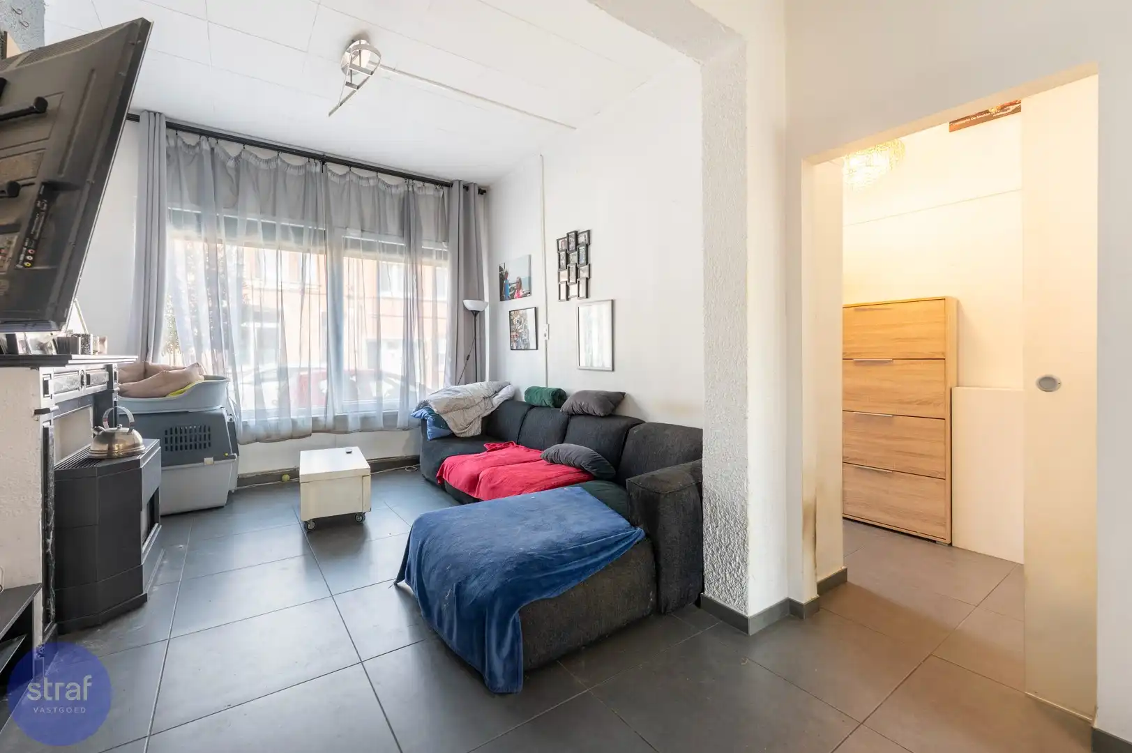 Te renoveren woning met 4 slaapkamers foto 5