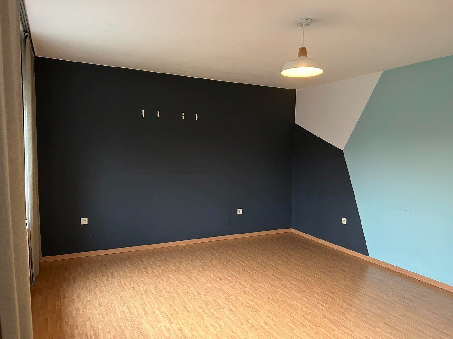 Ruim appartement met terras en 2 slaapkamers in OLV-Olen! foto 9