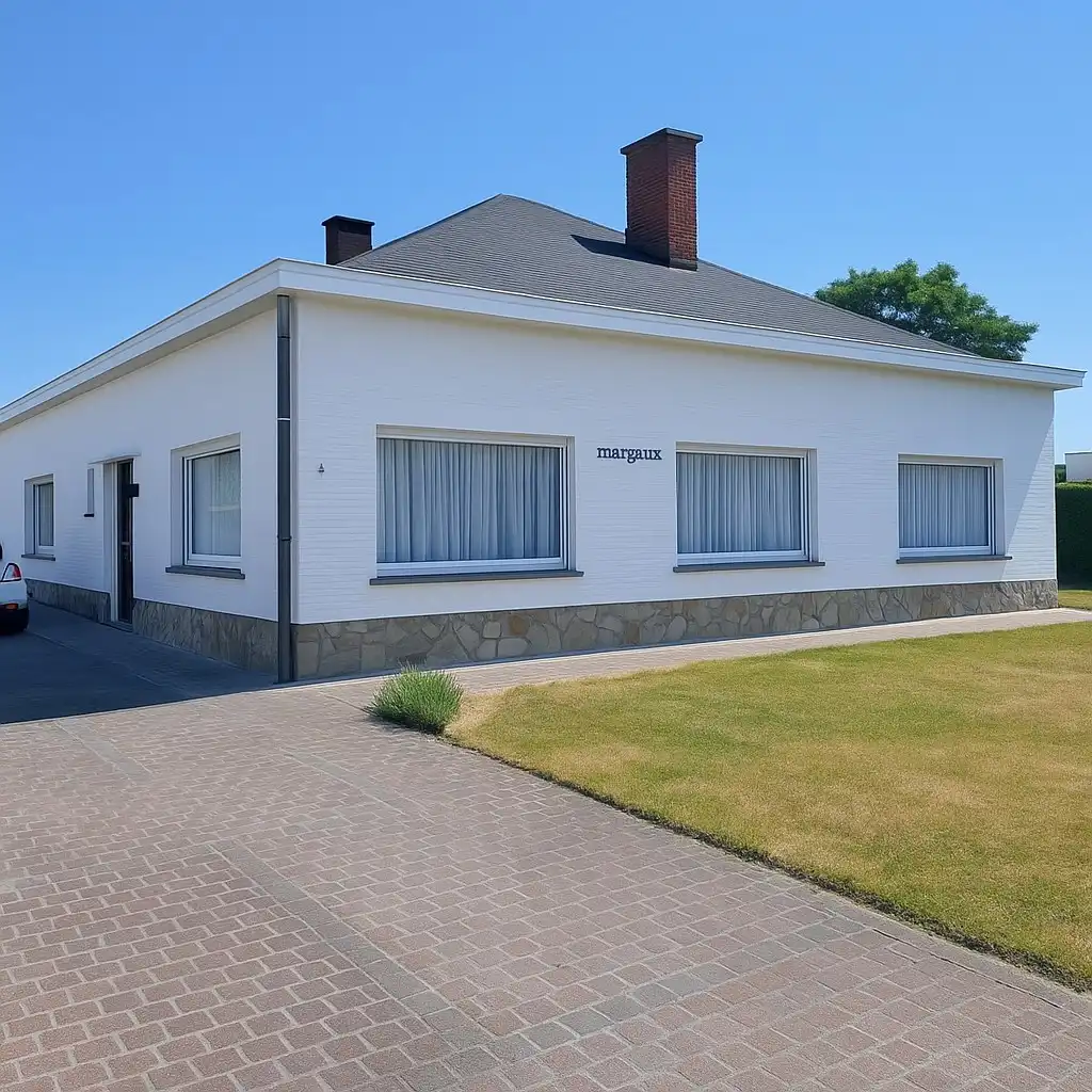 Ruime alleenstaande villa foto 22