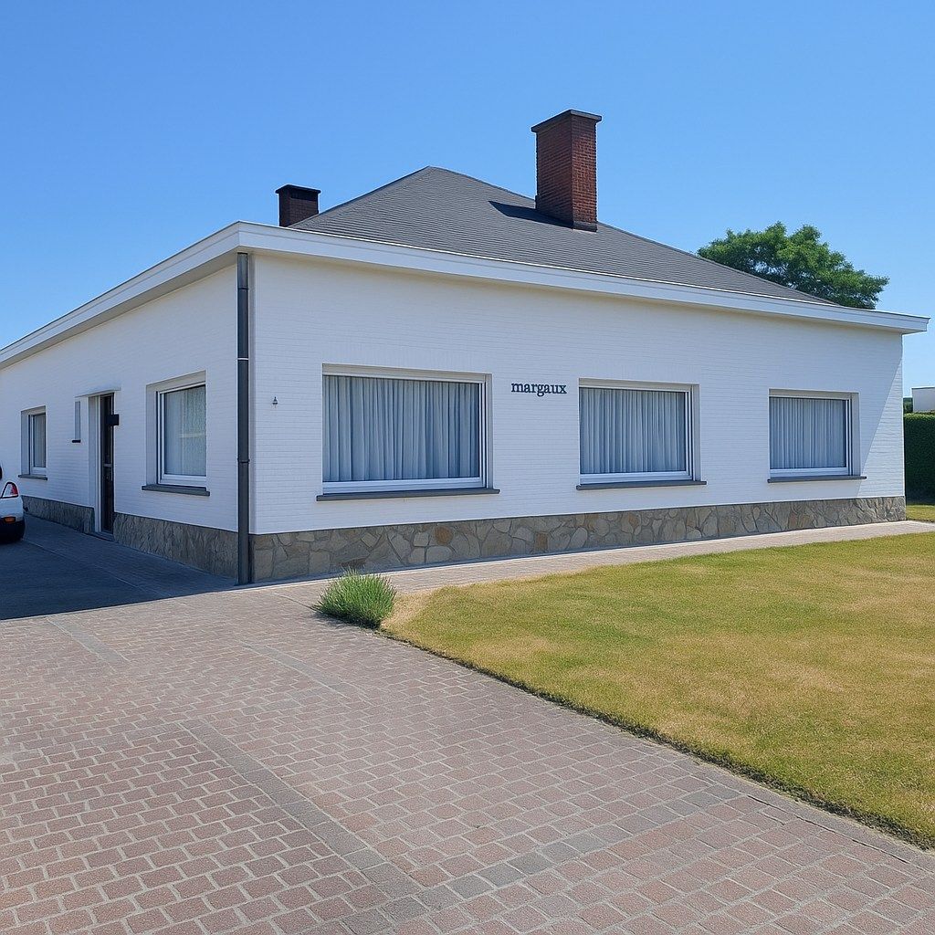 Ruime alleenstaande villa foto 22