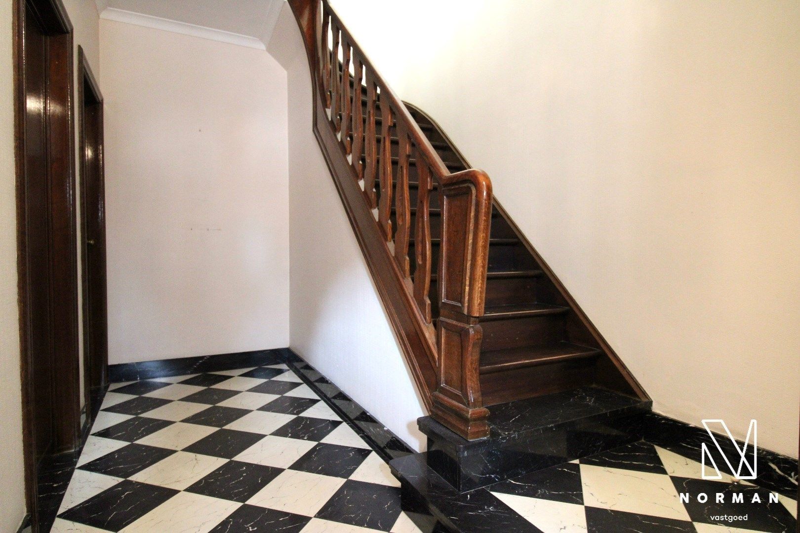 Alleenstaande woning op groot perceel te Deerlijk foto 7