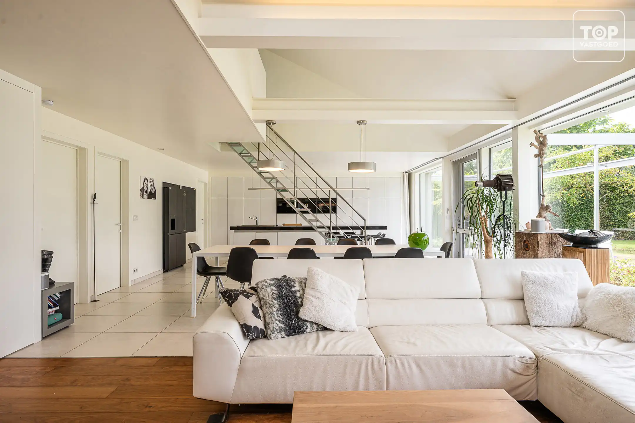 Passieve moderne villa met zwembad. foto 5