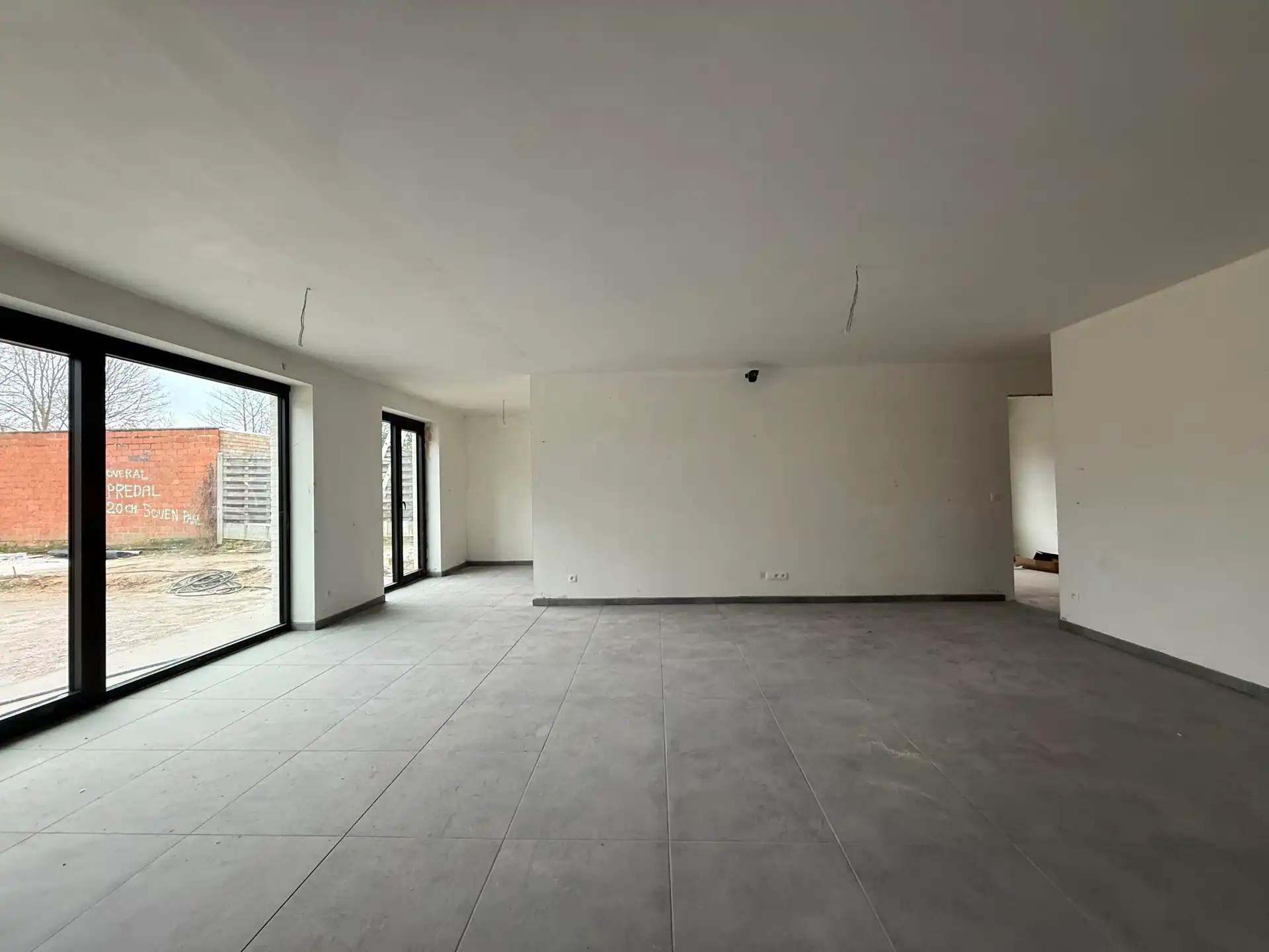 Nieuwbouw gelijkvloers appartement met tuin en terras foto 6