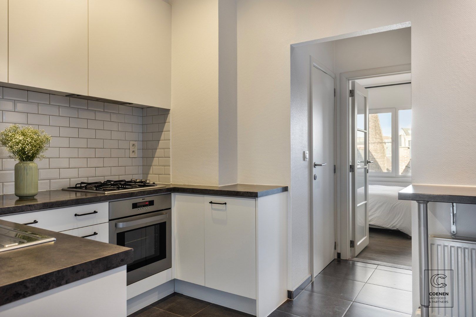 Prachtig, lichtrijk én instapklaar appartement van 70m² in centrum Antwerpen! foto 11