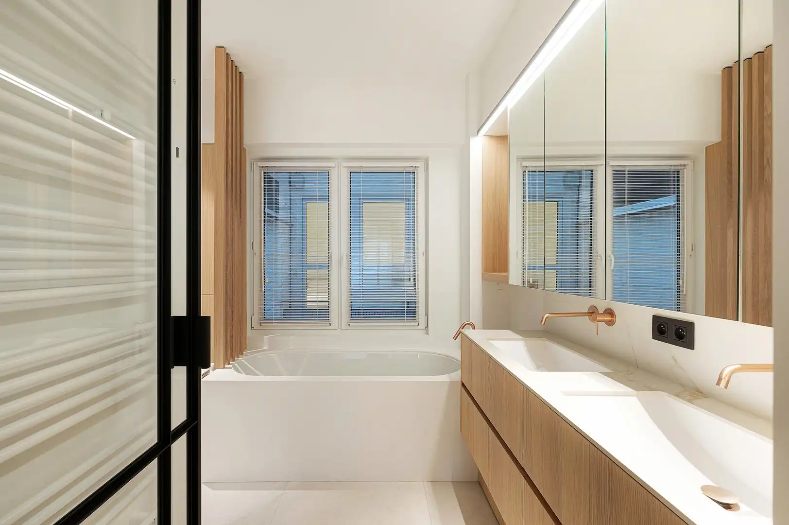 Luxueus appartement met panoramisch zicht in hartje ’t Zoute. foto 18