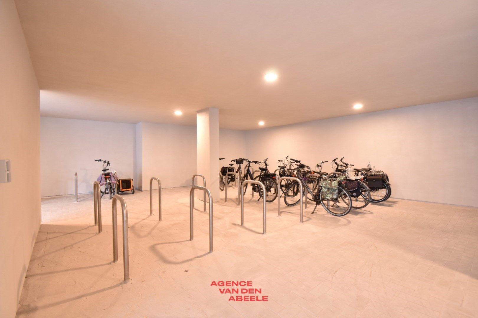 Lichtrijk nieuwbouwappartement met 2 slaapkamers en terras foto 17