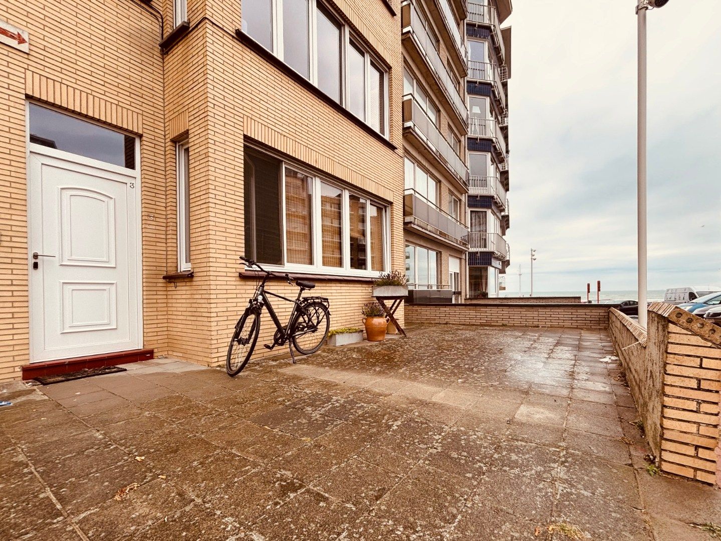 GELIJKVLOERSAPPARTEMENT OP VOETSTAP VAN DE ZEELIJN  foto 14