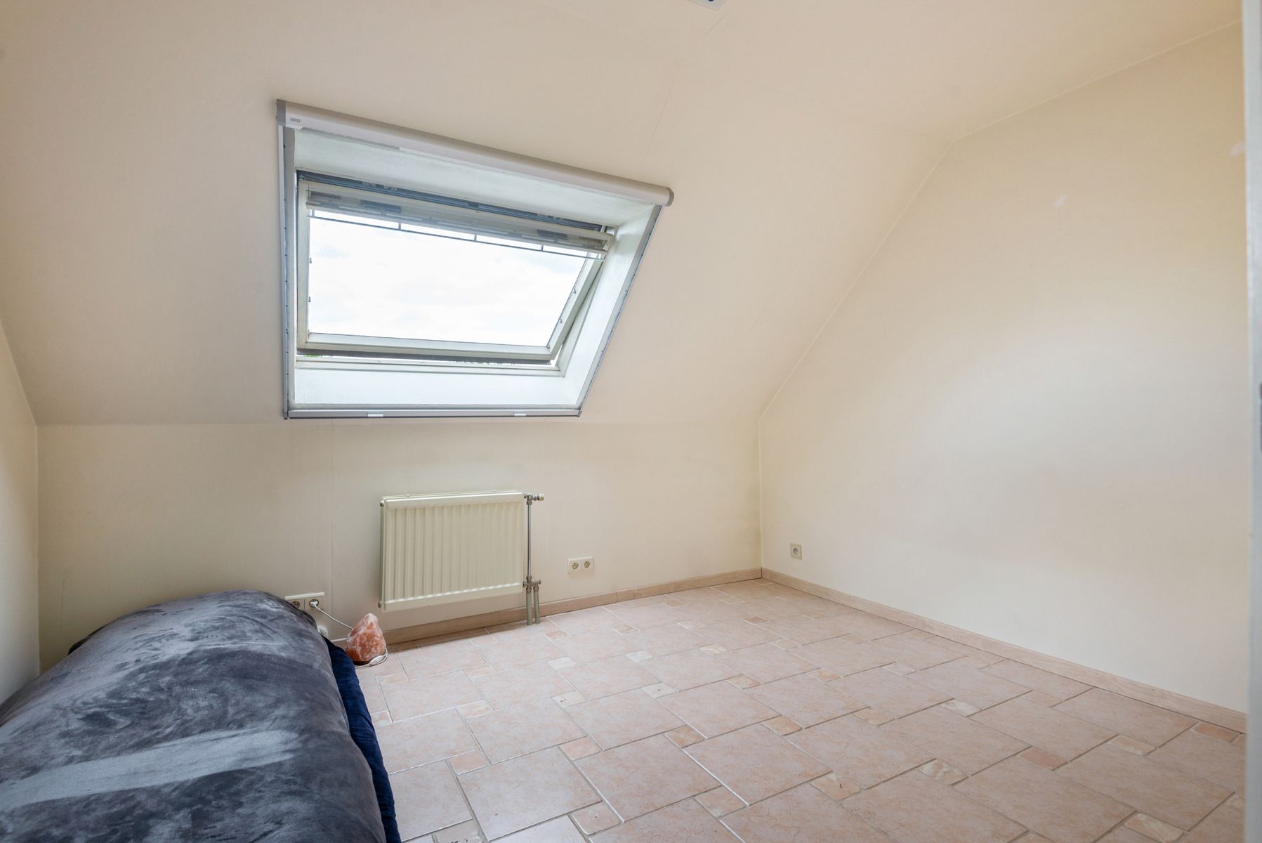 Gezellige eengezinswoning met 4 slaapkamers, tuin & garage! foto 9