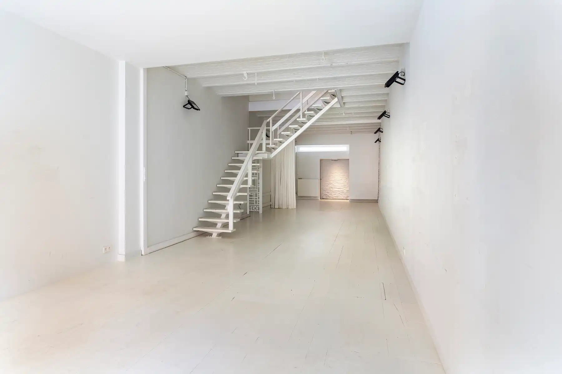 Unieke kantoorruimte op toplocatie!  foto 3