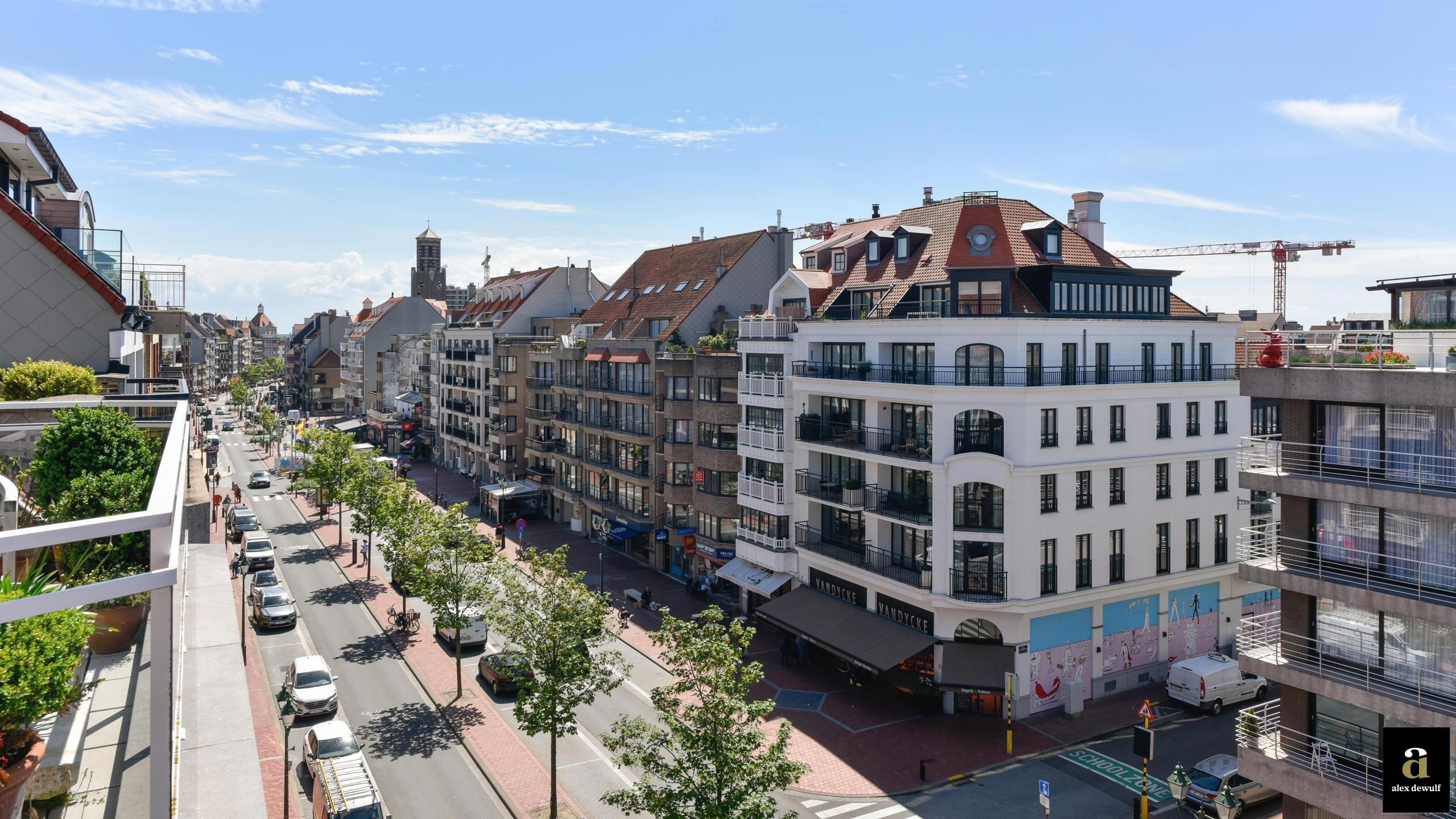 Duplexappartement met westgericht terras in Lippenslaan foto 3