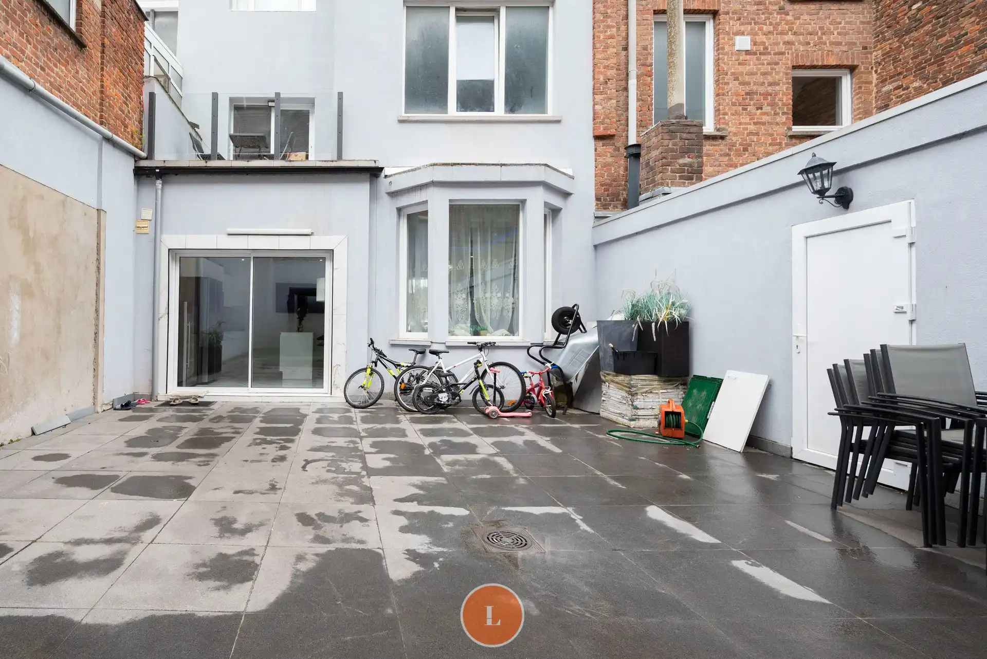 Instapklare burgerwoning met 5 slaapkamers en tuin in Menen foto 16