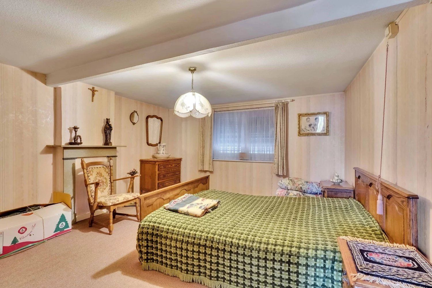 Ruime rijwoning met vier slaapkamers foto 9