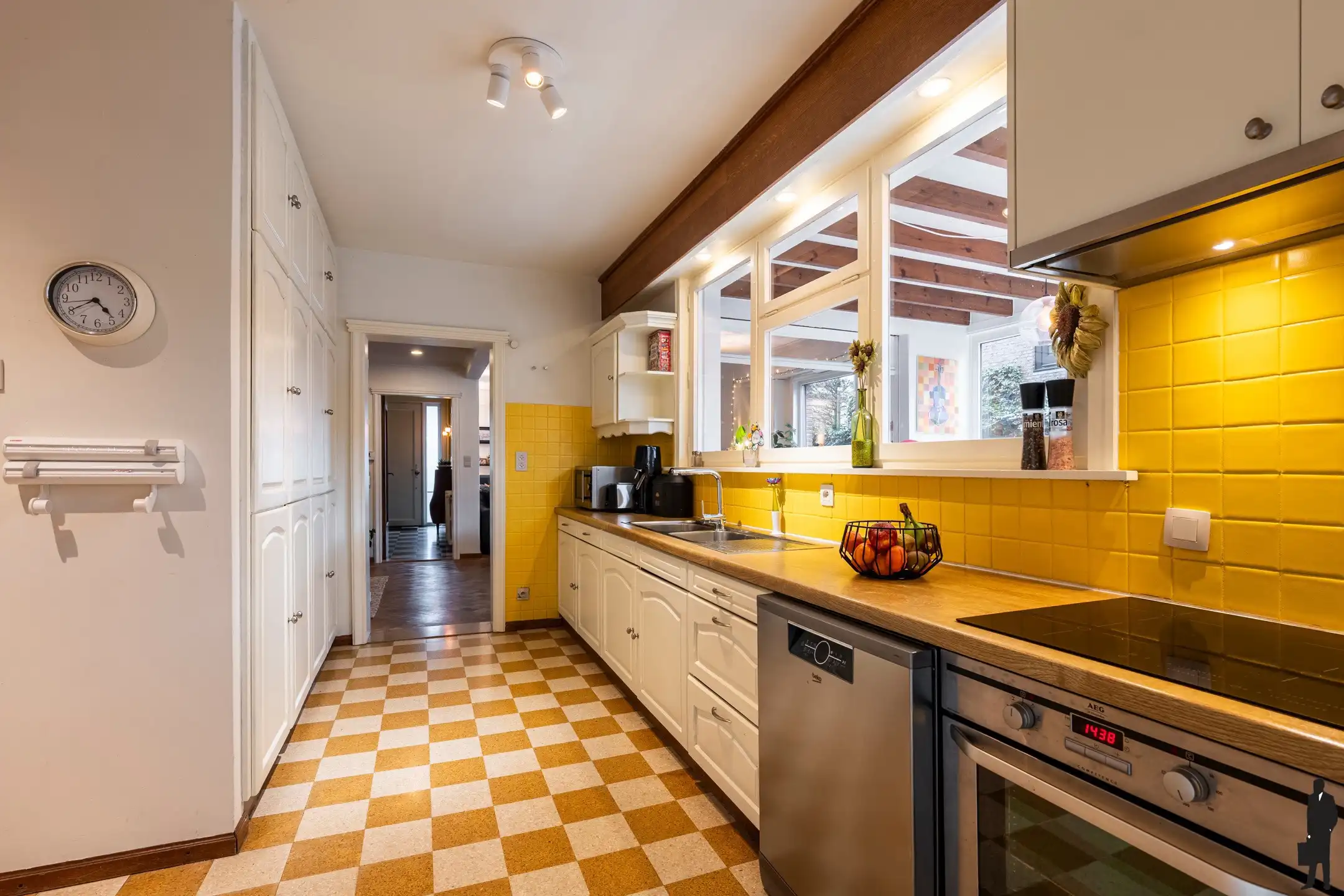 Instapklare gezinswoning met 5 slpks en ZW-tuin foto 10