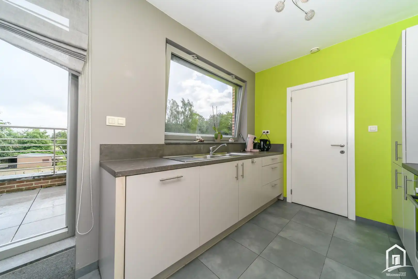 Duplex appartement met 2 slaapkamers te Lede foto 4