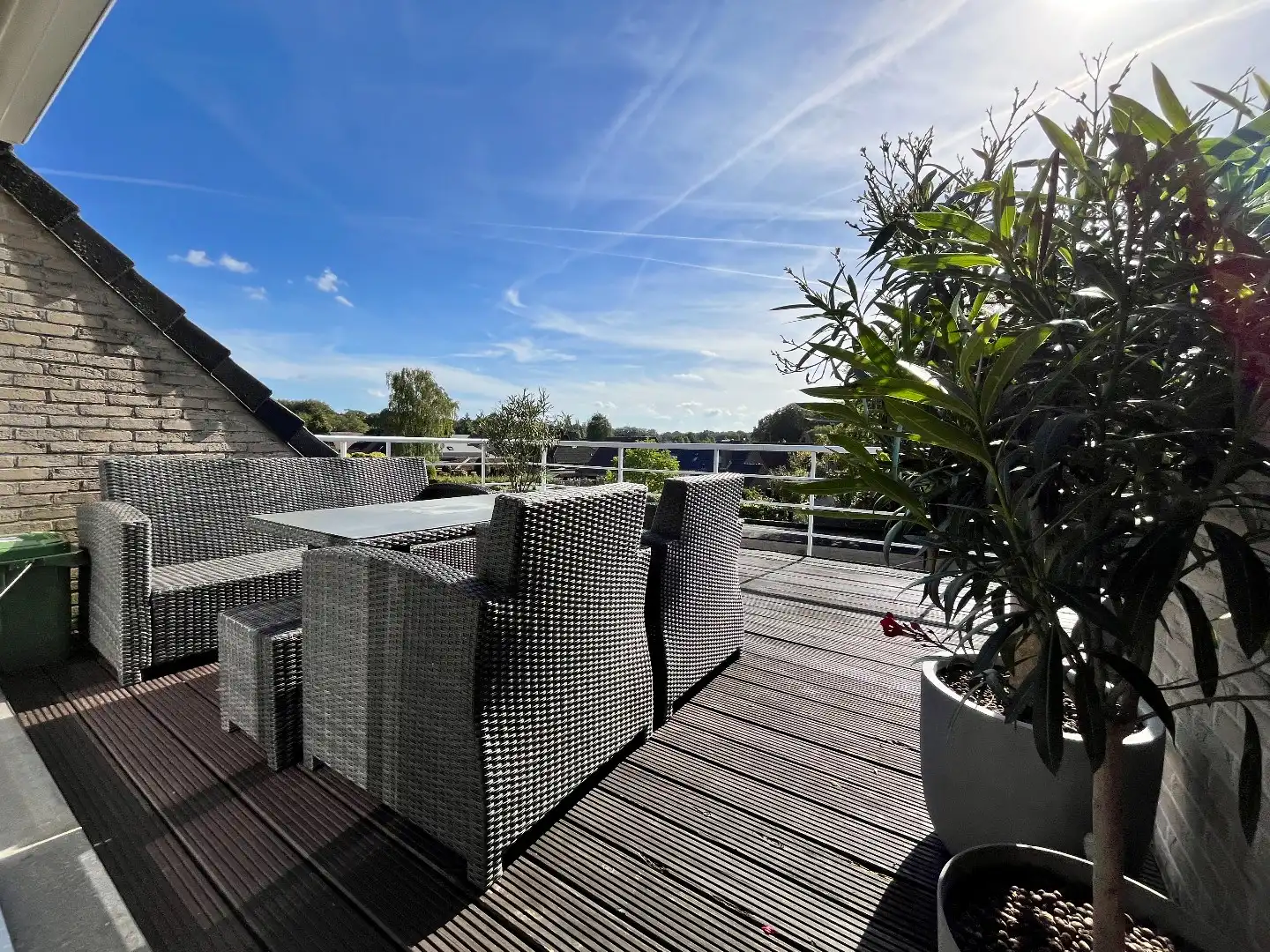 Hedendaags duplexappartement met riant terras foto 25
