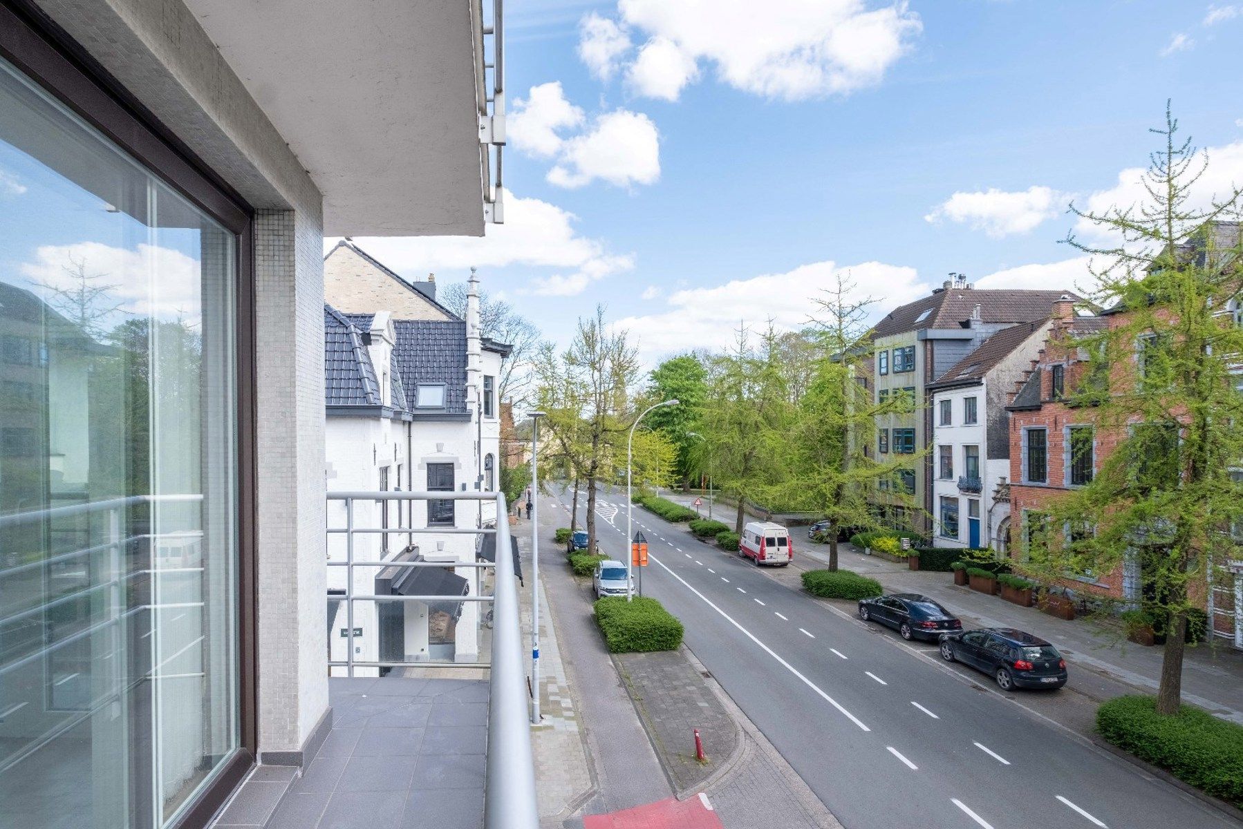 RIANT HOEKAPPARTEMENT (134 m2) AAN DE RAND VAN BRUGGE foto 4