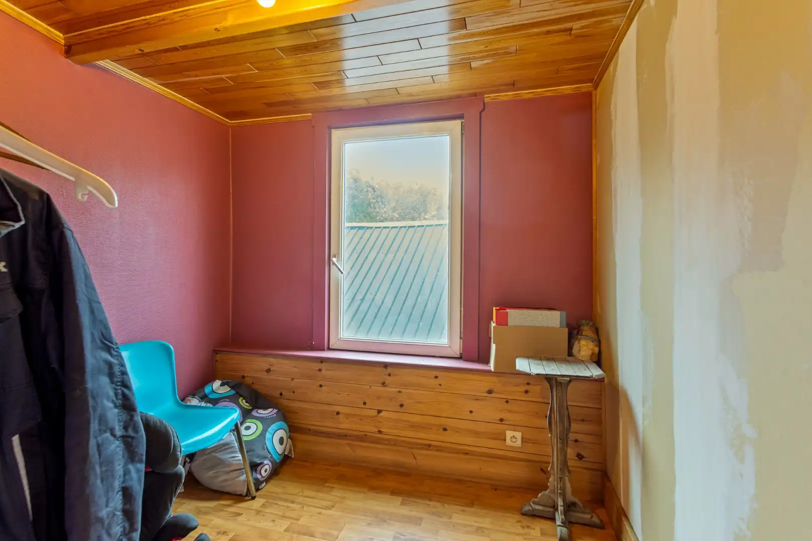 Rustig en groen gelegen woning op een perceel van ca 24a !  foto 11