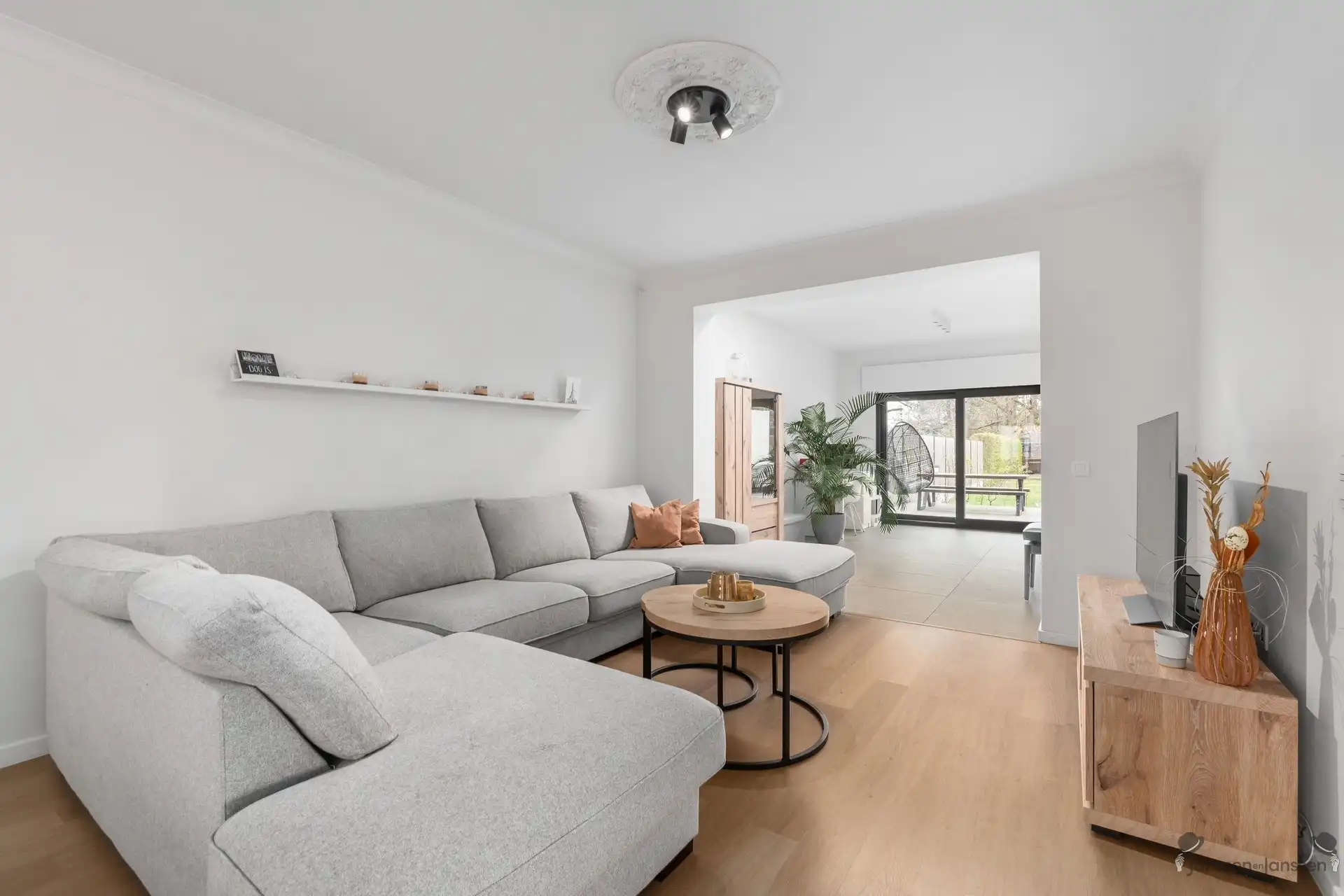 Gerenoveerde woning met 3 slaapkamers te Tessenderlo foto 6