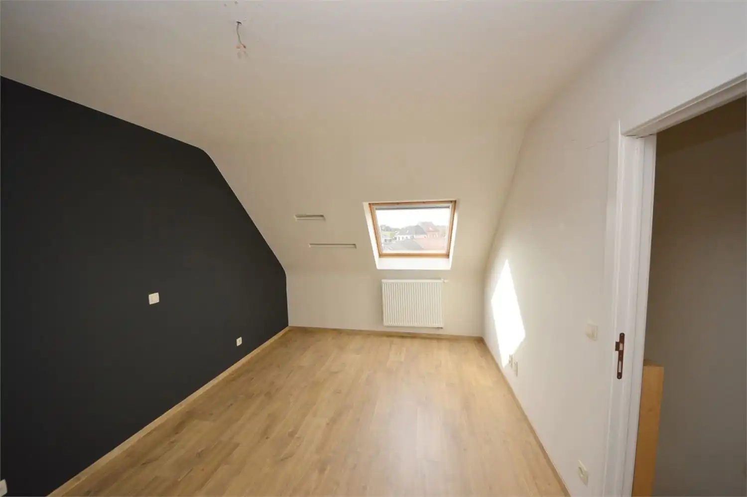 RUIM DUPLEX APP.135 m² MET TERRAS + VERPLICHT AAN TE KOPEN ONDERGRONDSE GARAGEBOX foto 18