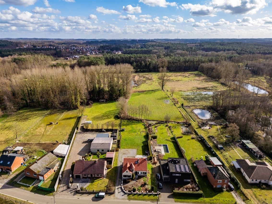 Unieke locatie, twee jaar geleden vernieuwd  foto 40