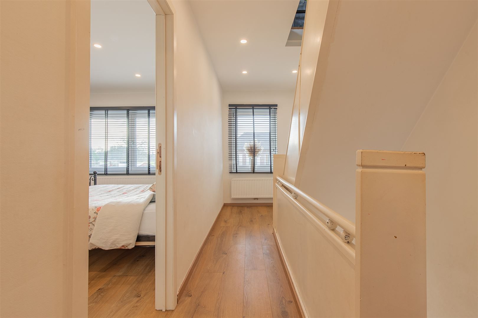 Instapklare woning met mooie tuin te Puurs/Liezele! foto 9