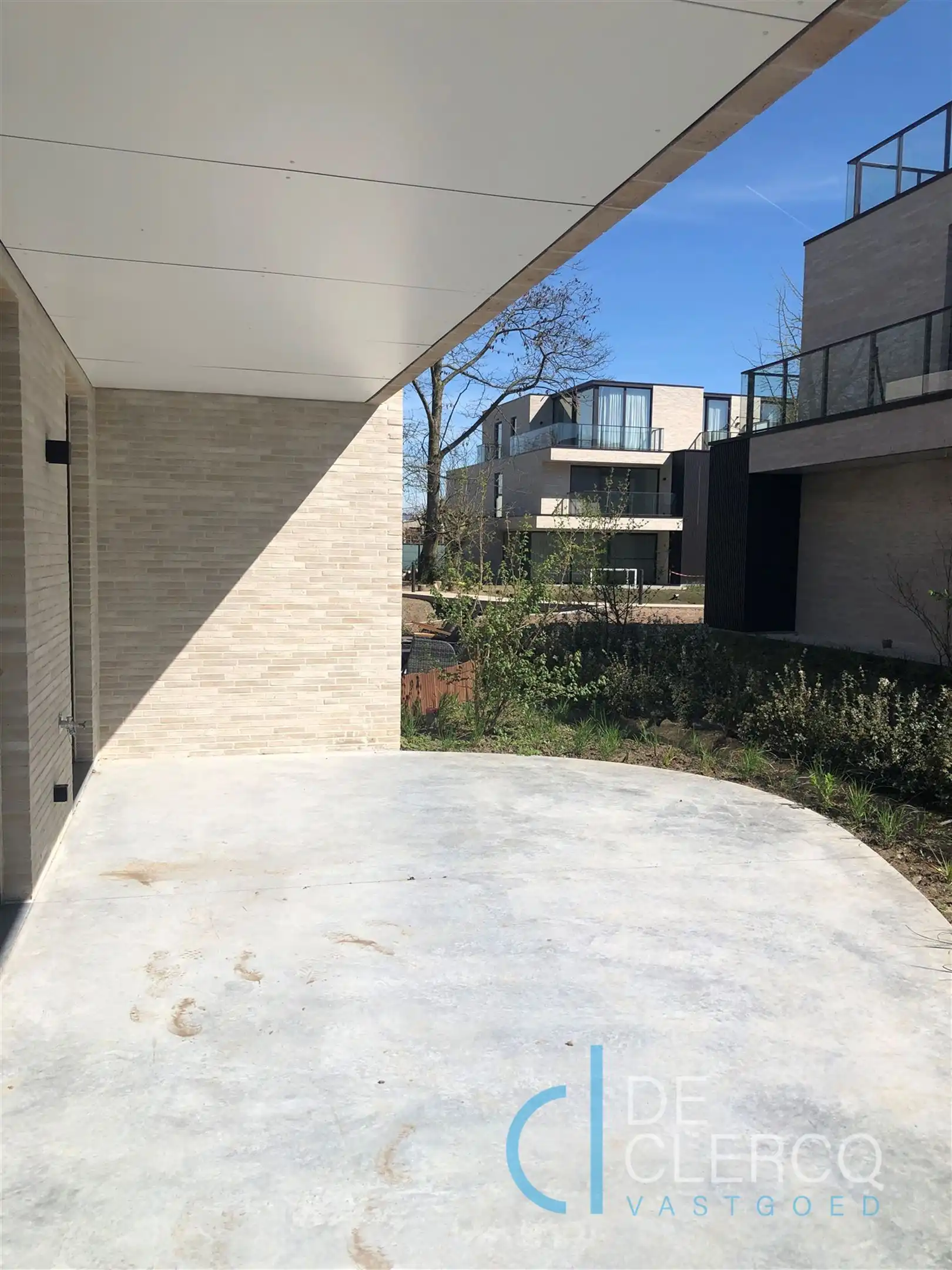 Gloednieuw gelijkvloers appartement in hartje Lochristi! foto 15