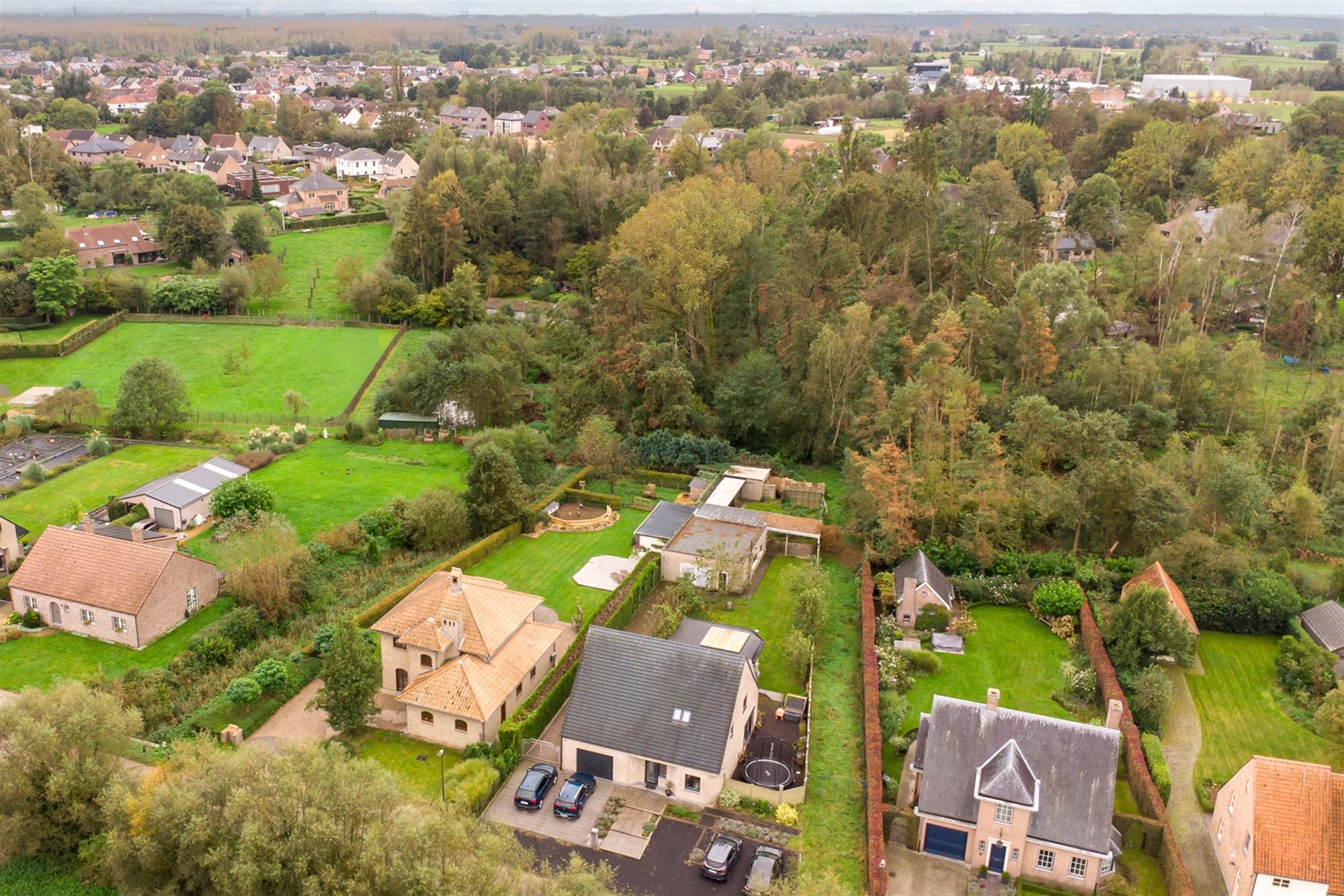 Prachtige villa met 4 slaapkamers en tuin te Heffen foto 22