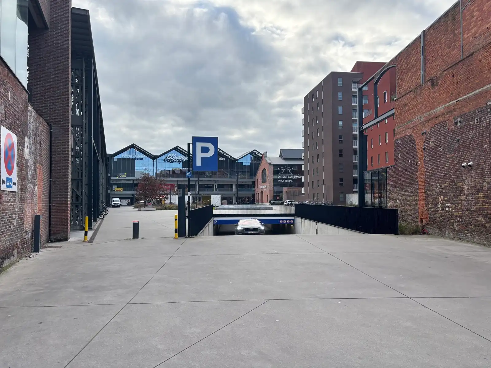 Handelsruimte 820 m² te huur in Gent Dok Noord foto 5