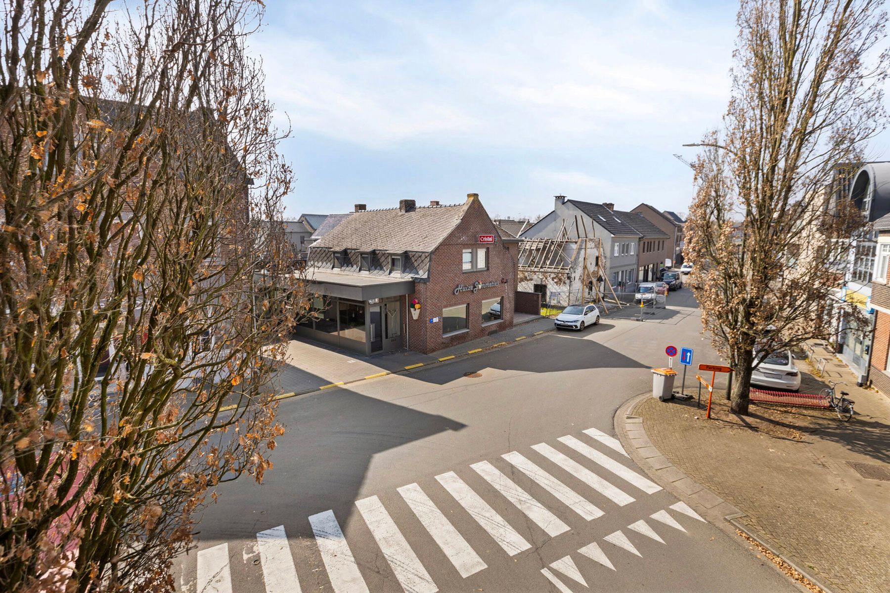 projectgrond foto {{pictureIndex}}