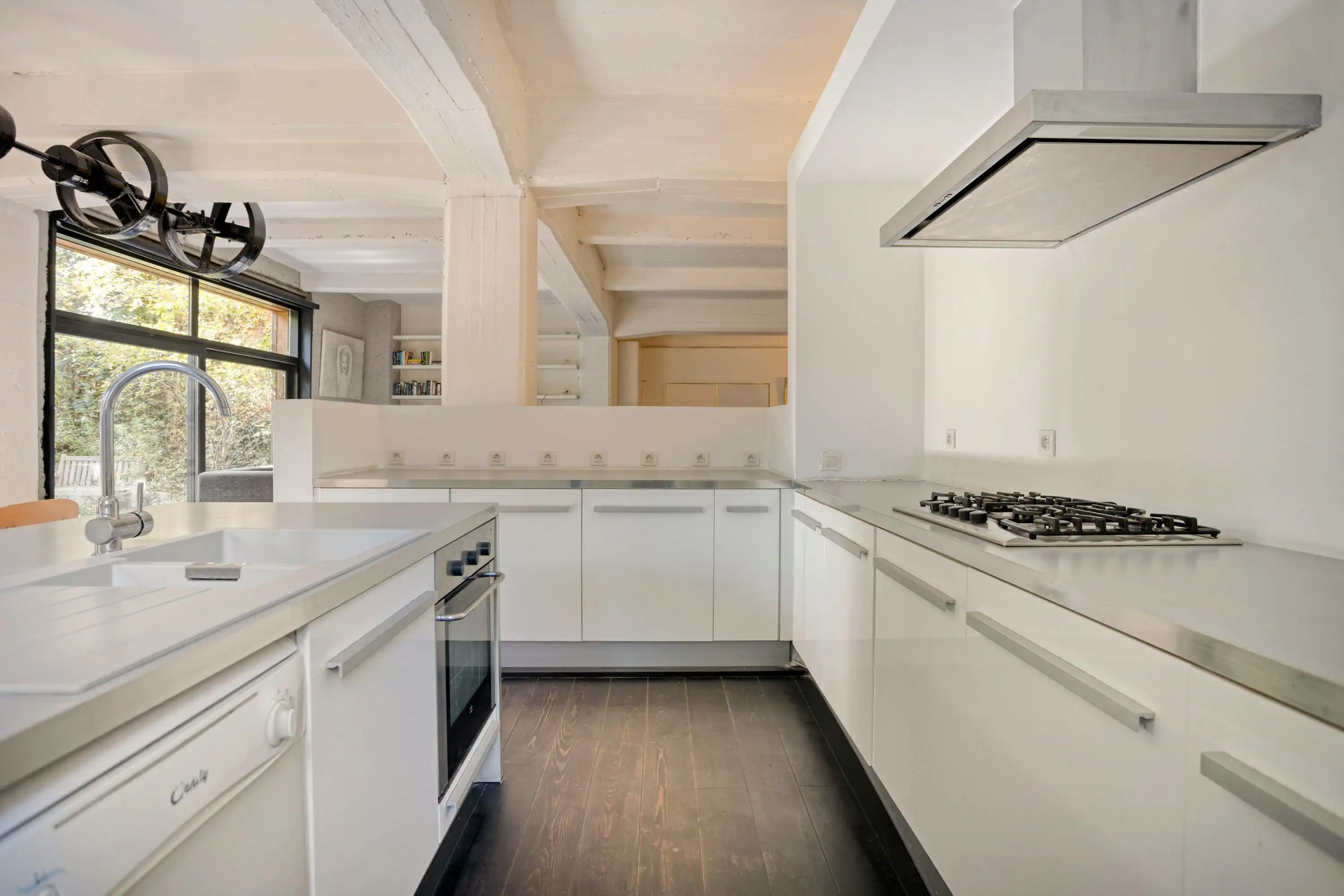 Prachtige Loft met Privétuin Nabij het Centrum foto 7