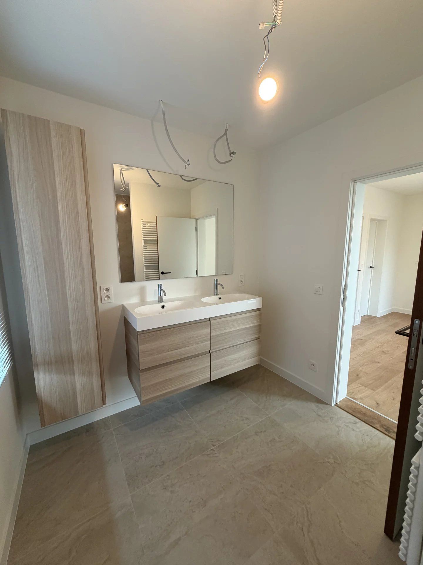 Prachtig gerenoveerde woning te Beringen foto 23