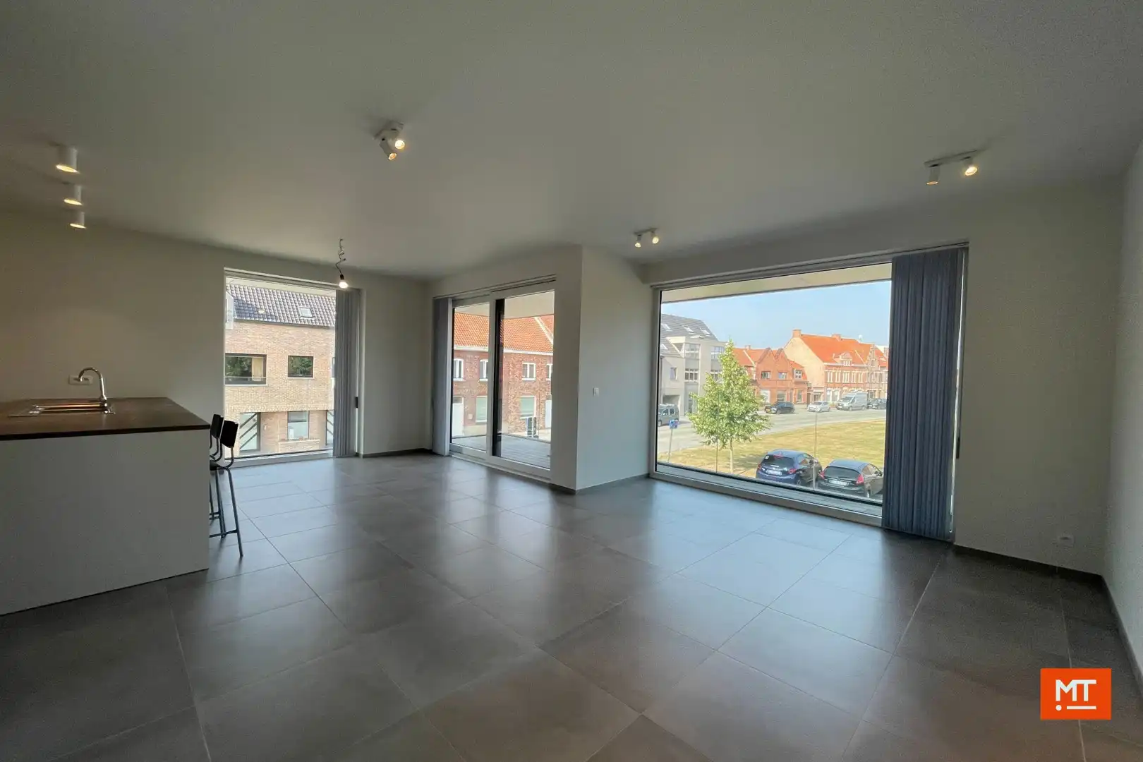 Appartement te huur met 2 slaapkamers te Langemark foto 2