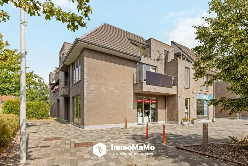 RUIM APPARTEMENT MET 2 SLAAPKAMERS TE KOOP IN WACHTEBEKE foto 2