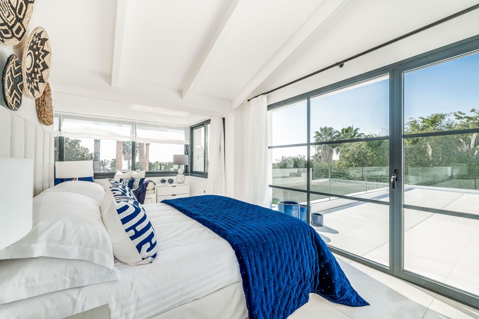 ZELDZAME EIGENTIJDSE VILLA IN IBIZA-STIJL IN NAGUELES foto 7