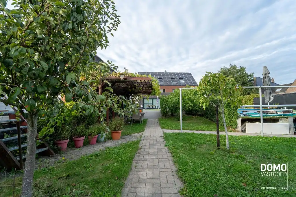 Gunstig gelegen handelshuis te Spalbeek (Hasselt) foto 30