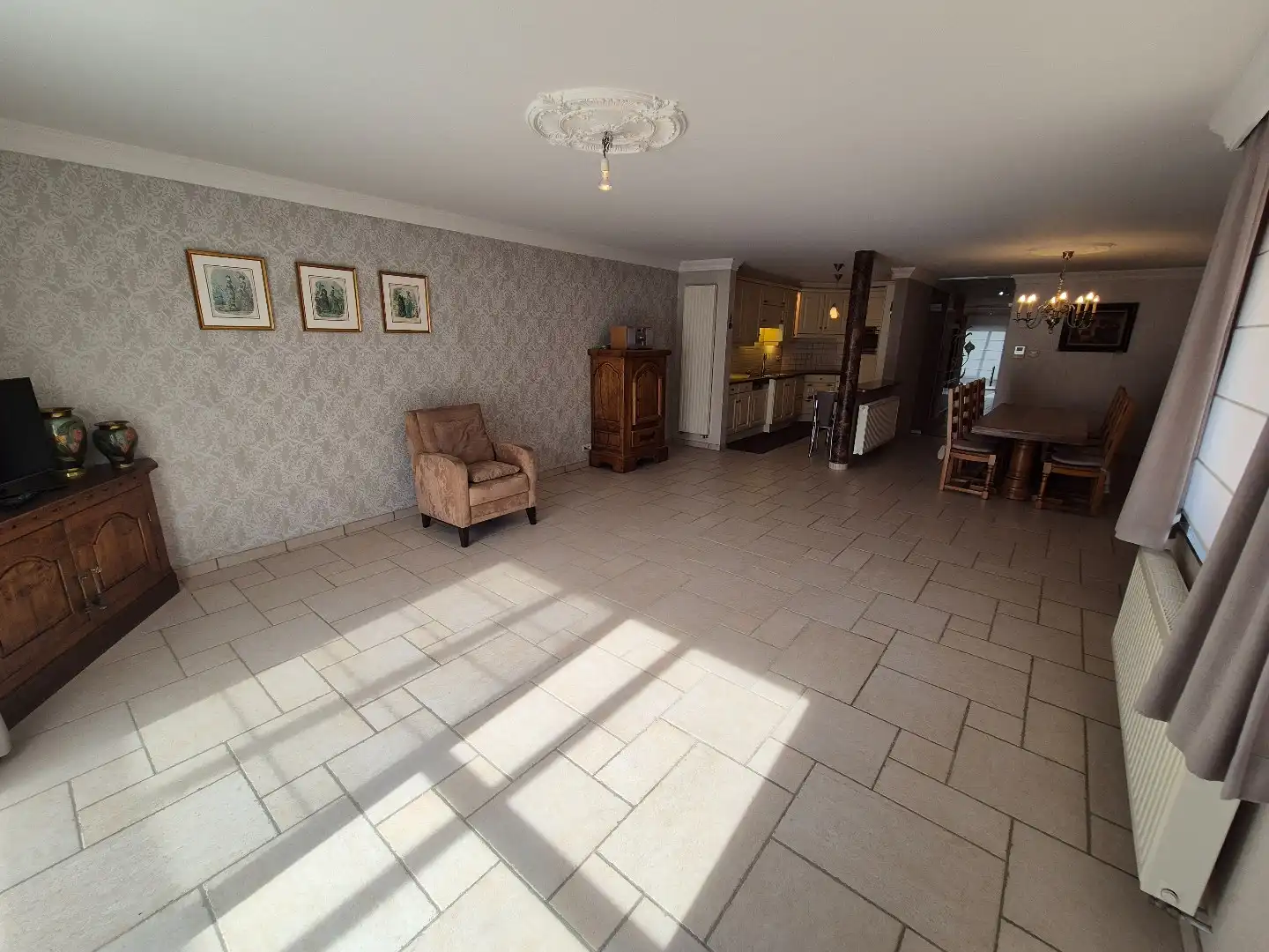 Ruim gelijkvloers appartement met tuin in Hasselt foto 4