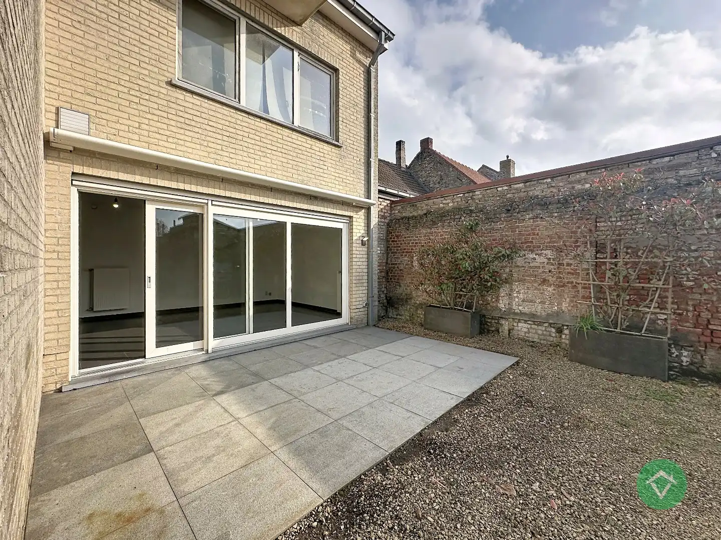 Instapklaar gelijkvloers appartement met staanplaats te Gistel foto 16