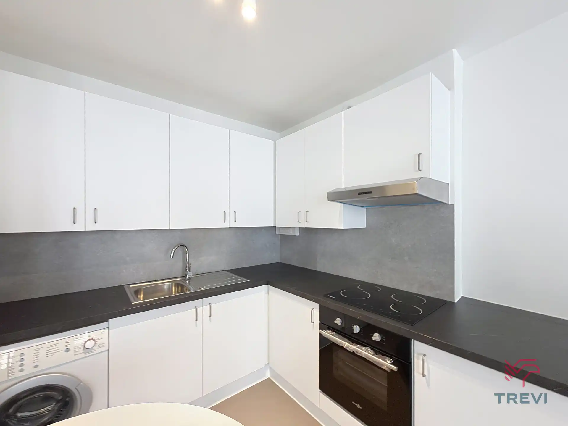 Prachtige duplex 1 slaapkamer– Brussel centrum  foto 4