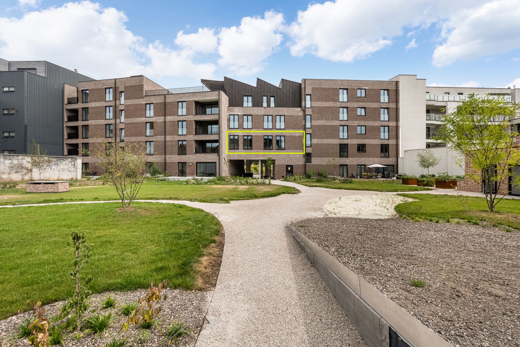 Nieuwbouwappartement met 2 slpks + terras foto 13