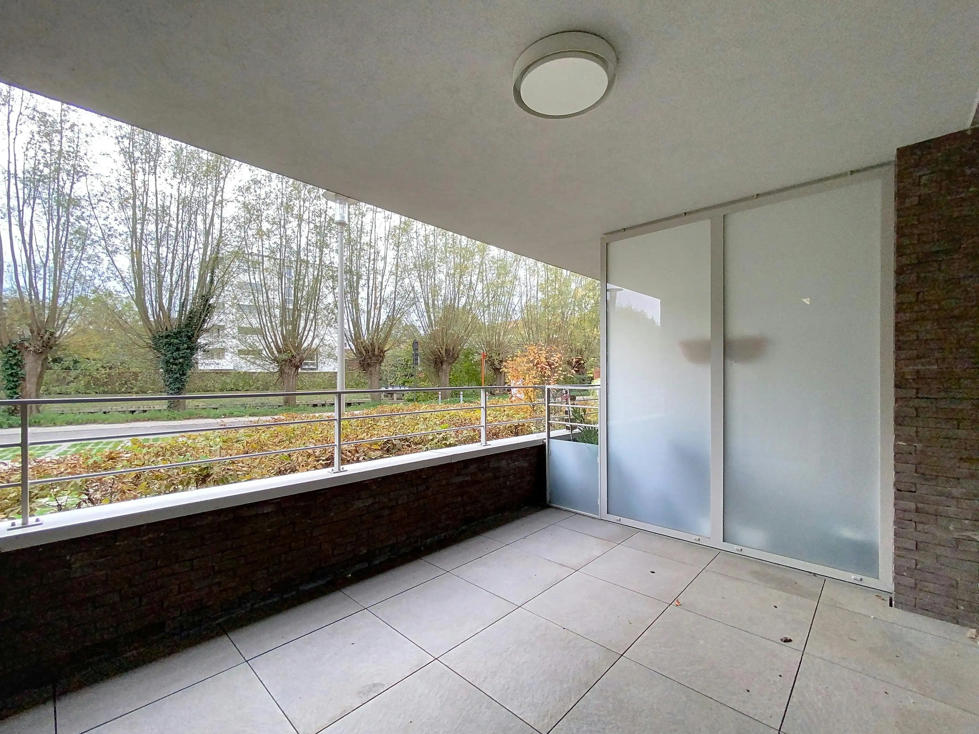 Gelijkvloers serviceflat met uniek zicht in hartje Deinze foto 2