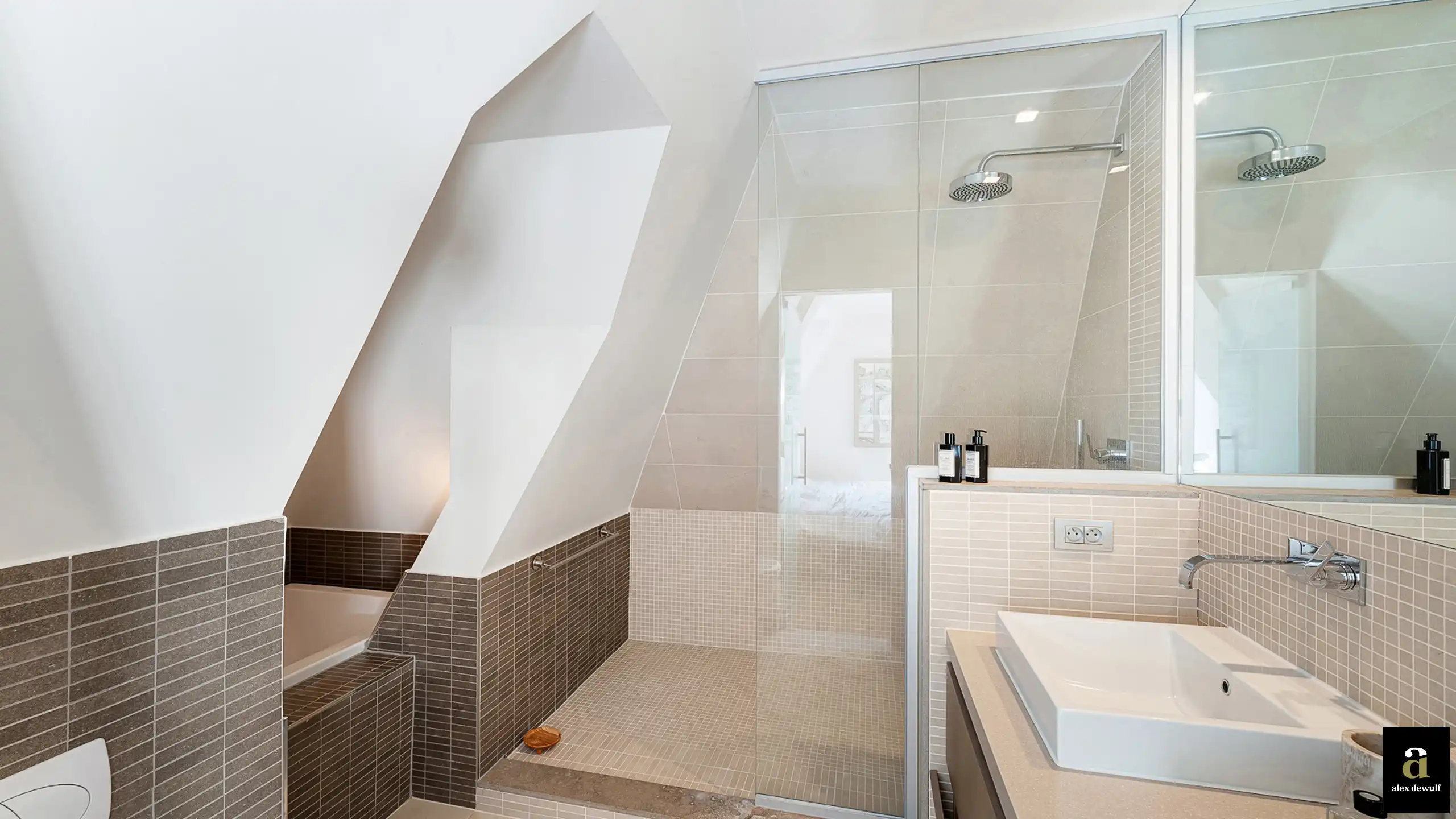 Zeldzame instapklare villa-penthouse van 298 m² [Albertstrand]. foto 28