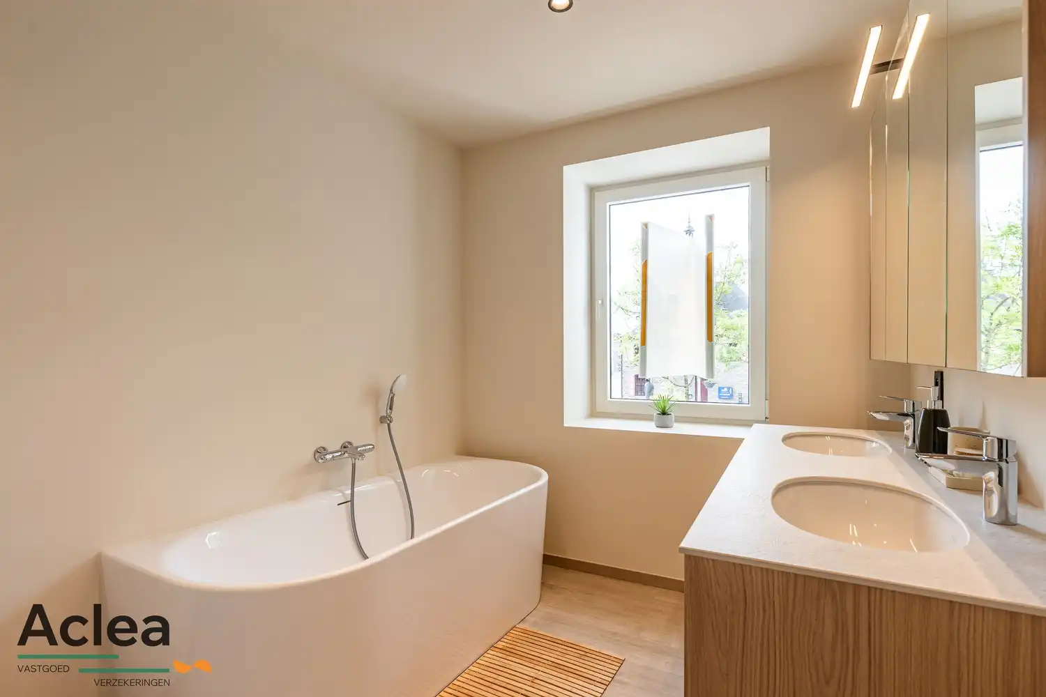 Ruime woning in het centrum van Kaprijke foto 28