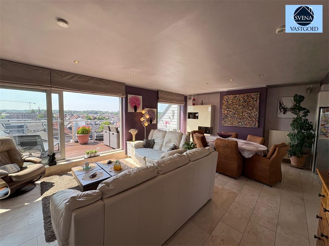 UNIEK TRIPLEX APPARTEMENT NABIJ DE MARKT VAN GERAARDSBERGEN foto 4