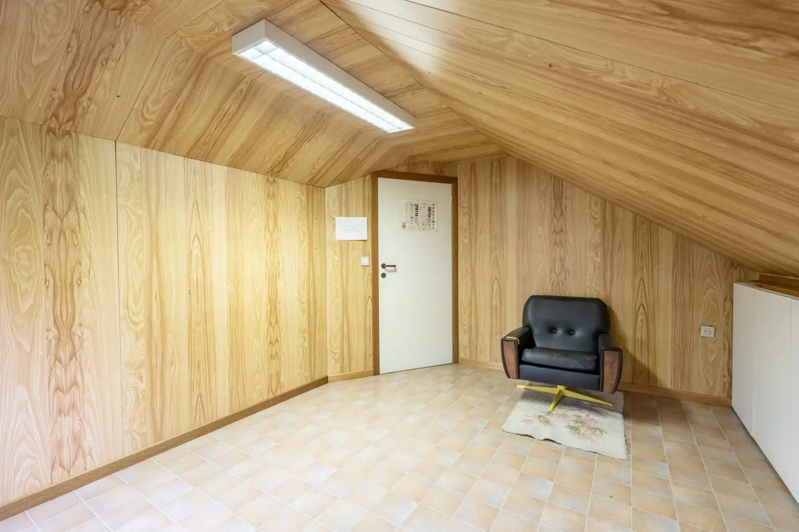 Ruime open bebouwing met 6 slaapkamers op een perceel van 13a 44ca foto 31