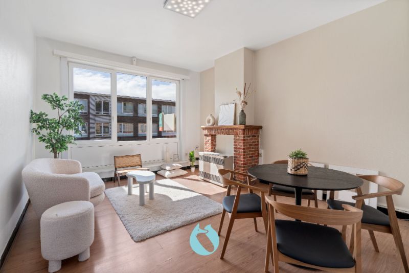Appartement met 2 slpks en garage foto {{pictureIndex}}